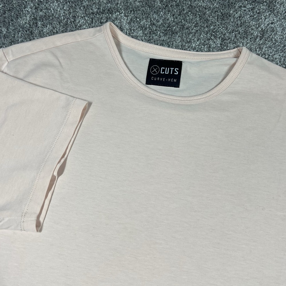 Cuts Shirt Mens Medium Pale Pink Curve-Hem Short Sleeve Pro Athleisure Tee Gym